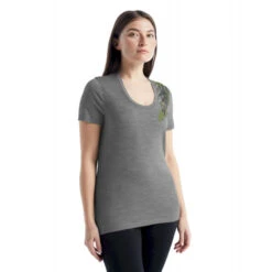 Icebreaker Tech Lite II SS Scoop Tee Fabulous Fer - Merino-shirt Damer I Hardloop -Odlogonia Butik icebreaker tech lite ii ss scoop tee fabulous ferns t shirt damer 12