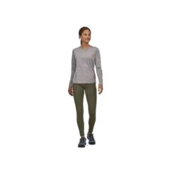 Patagonia L/S Cap Cool Daily Shirt - T-shirt Damer 9 Patagonia L/S Cap Cool Daily Shirt - T-shirt Damer -Odlogonia Butik patagonia l s cap cool daily shirt t shirt damer 3