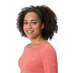 Vaude Essential LS T-Shirt - Undertøj Damer -Odlogonia Butik vaude essential ls t shirt undertoej damer 4